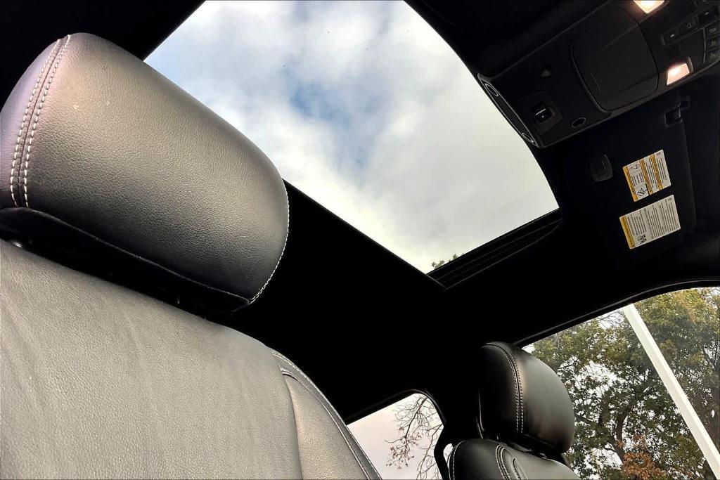 used 2019 Ford F-150 car, priced at $31,678