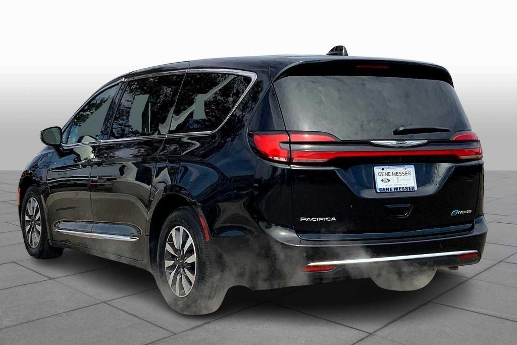 used 2023 Chrysler Pacifica Hybrid car, priced at $29,212