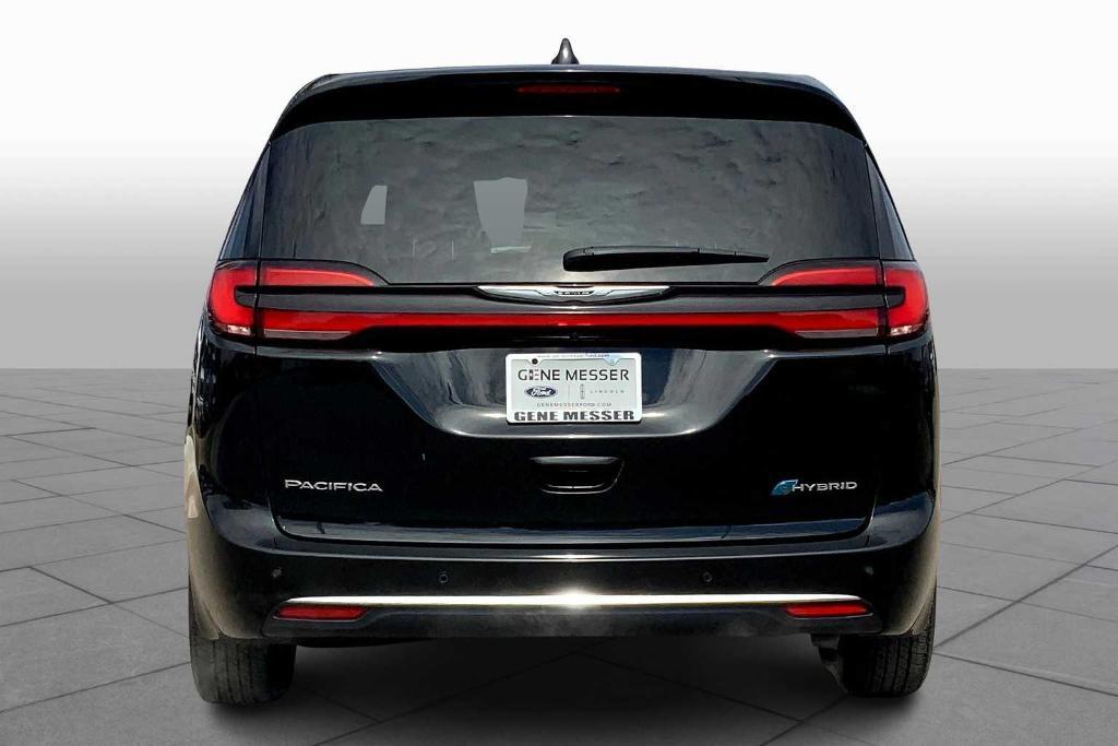 used 2023 Chrysler Pacifica Hybrid car, priced at $29,212