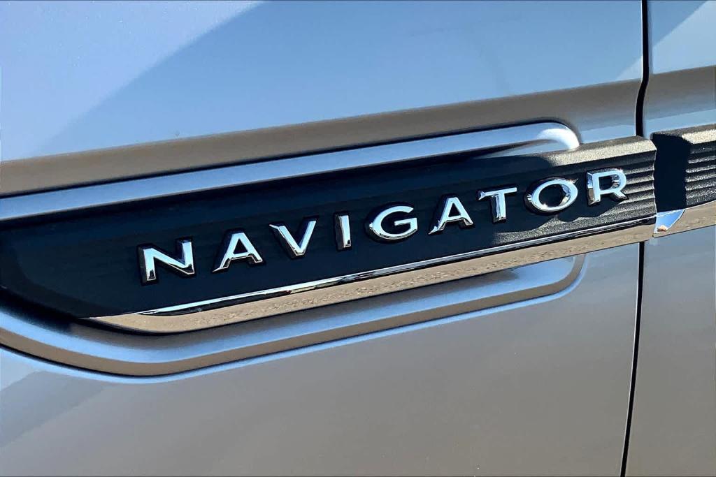 new 2024 Lincoln Navigator L car, priced at $103,155