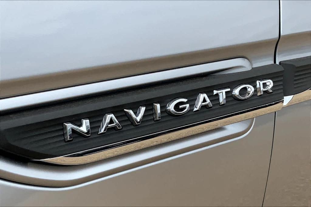 new 2024 Lincoln Navigator L car, priced at $99,660