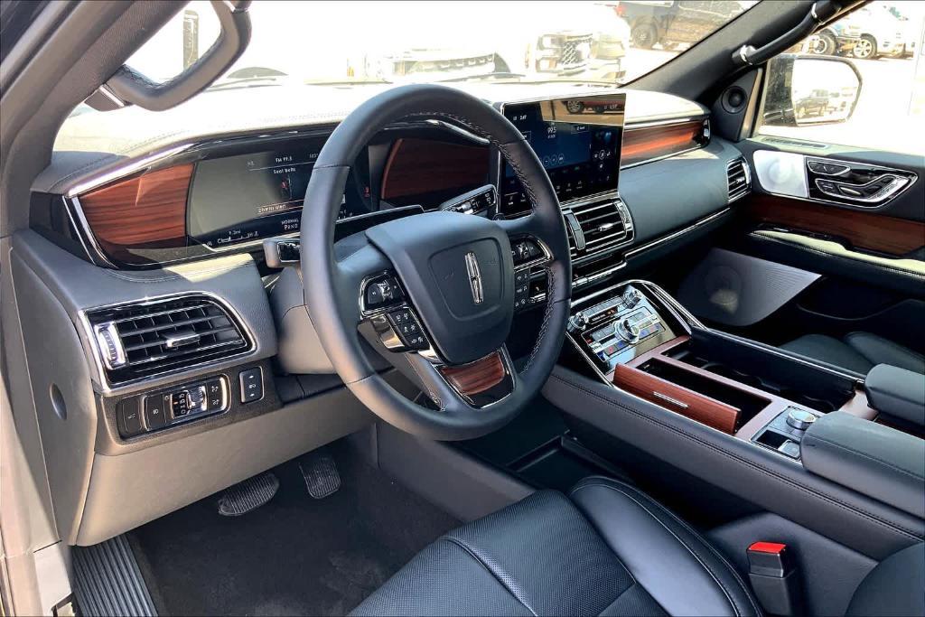 new 2024 Lincoln Navigator L car, priced at $99,780