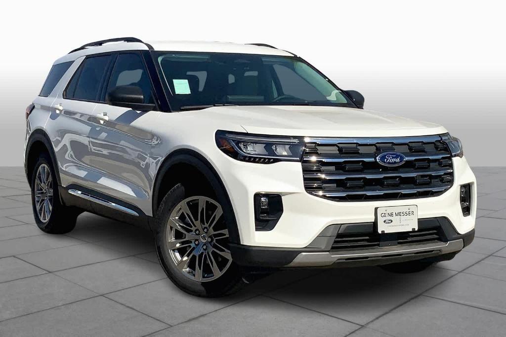 new 2025 Ford Explorer car, priced at $47,000