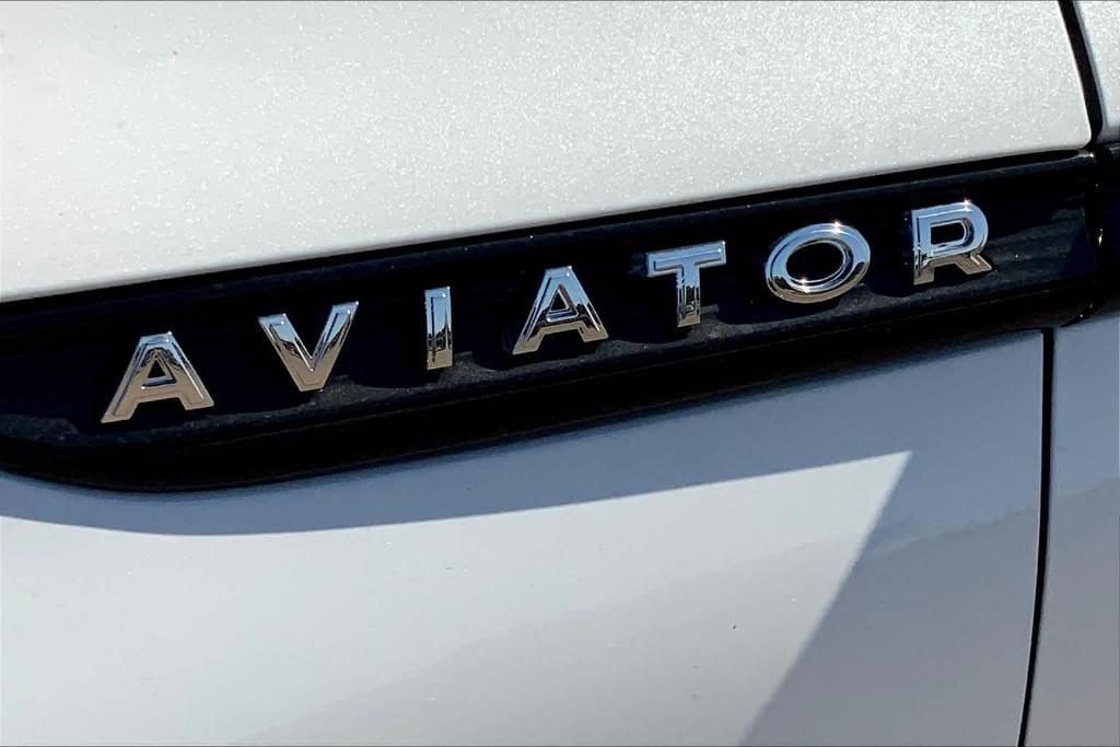 new 2025 Lincoln Aviator car, priced at $78,810