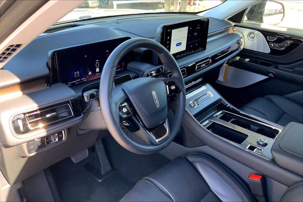 new 2025 Lincoln Aviator car, priced at $84,725