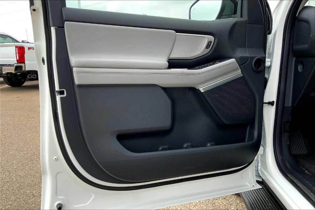 new 2025 Ford Expedition Max car, priced at $74,725