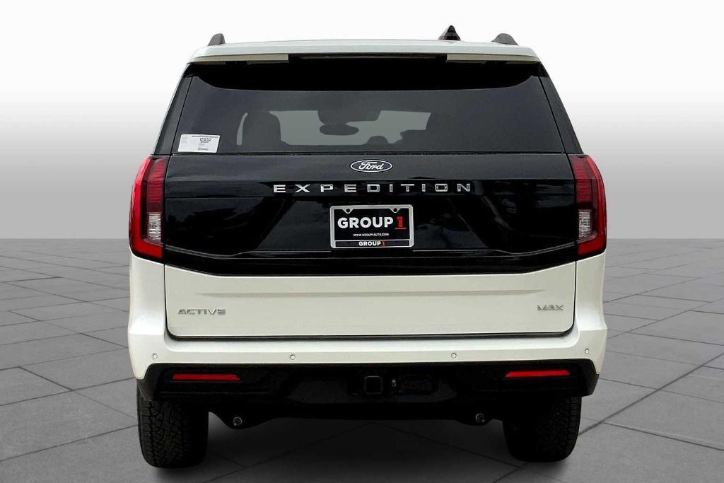 new 2025 Ford Expedition Max car, priced at $74,725