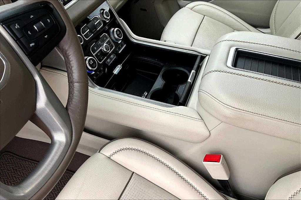 used 2021 GMC Yukon car, priced at $43,748