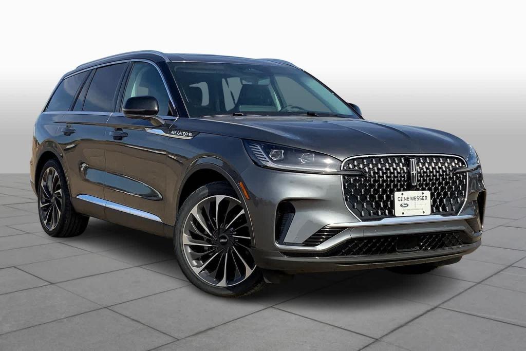 new 2025 Lincoln Aviator car, priced at $69,540