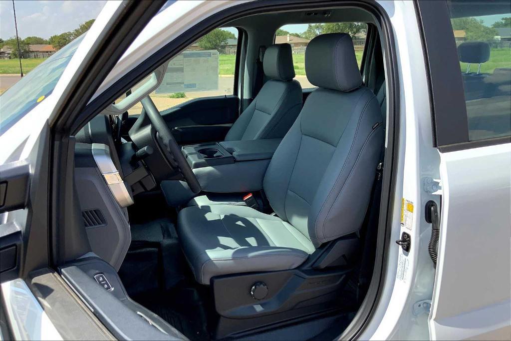 new 2025 Ford F-250 car, priced at $58,210