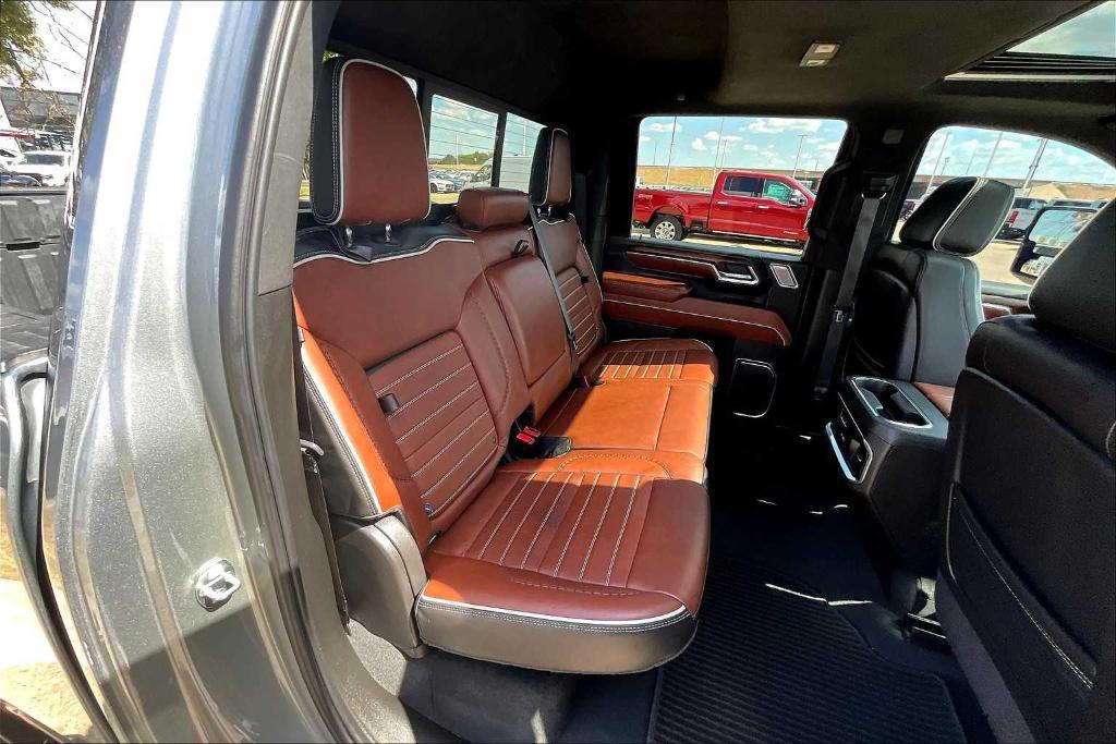 used 2024 GMC Sierra 2500 car, priced at $80,086