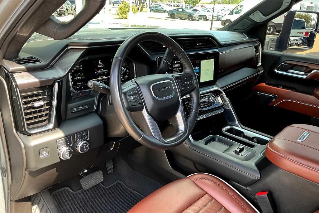 used 2024 GMC Sierra 2500 car, priced at $80,086