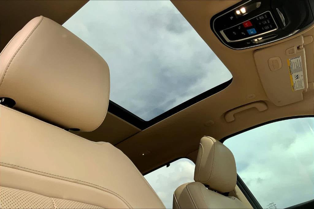 used 2021 Jeep Grand Cherokee L car, priced at $28,219