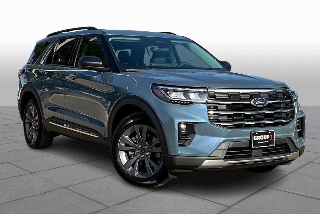 new 2025 Ford Explorer car, priced at $48,700