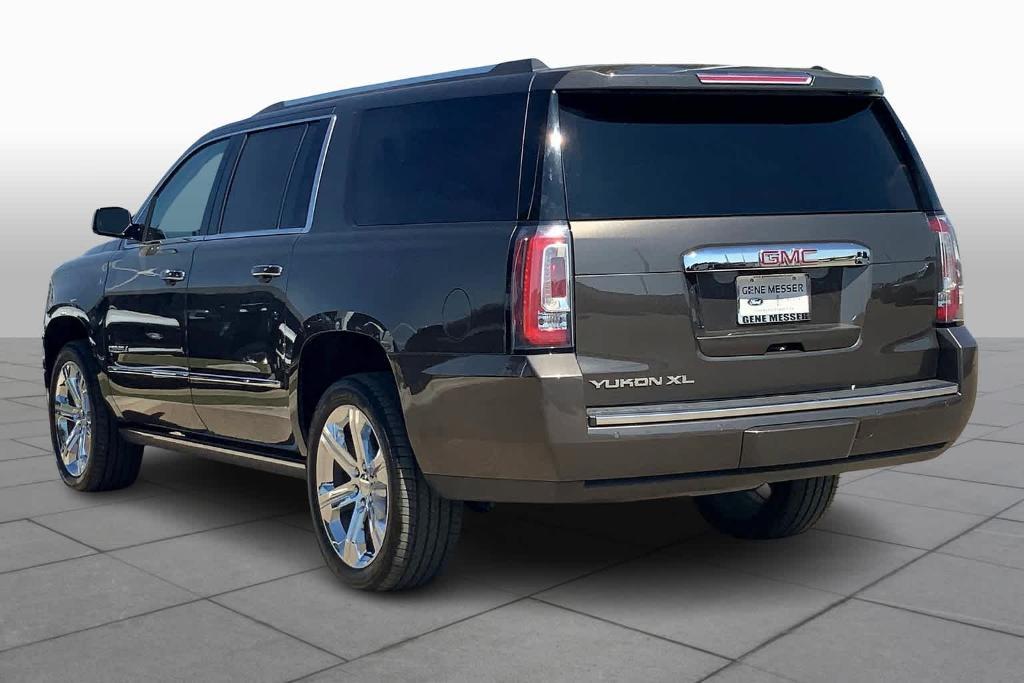 used 2019 GMC Yukon XL car, priced at $40,770