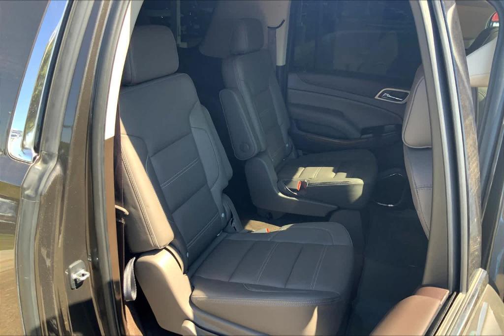 used 2019 GMC Yukon XL car, priced at $40,770