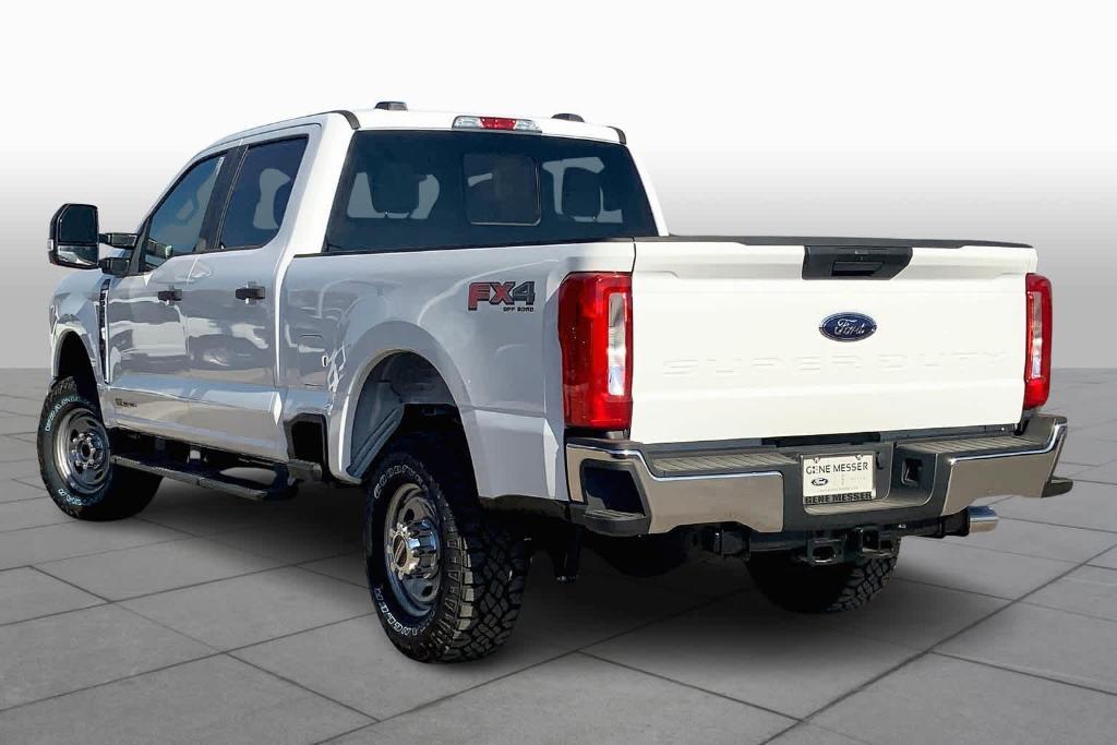 new 2024 Ford F-250 car, priced at $65,805