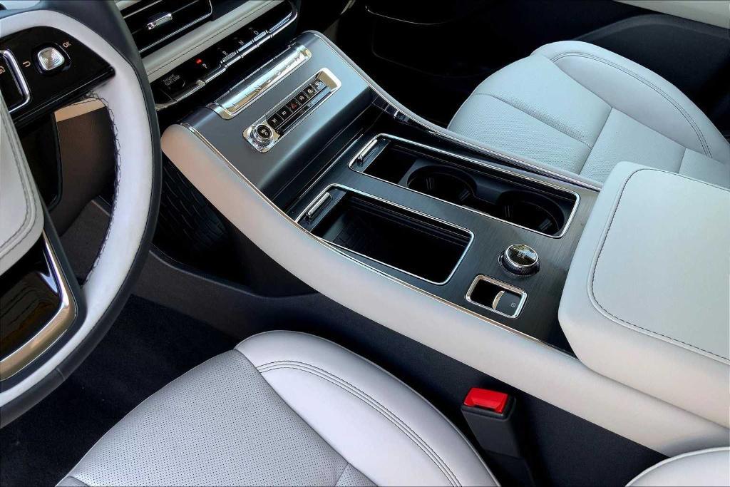 new 2025 Lincoln Aviator car, priced at $65,741