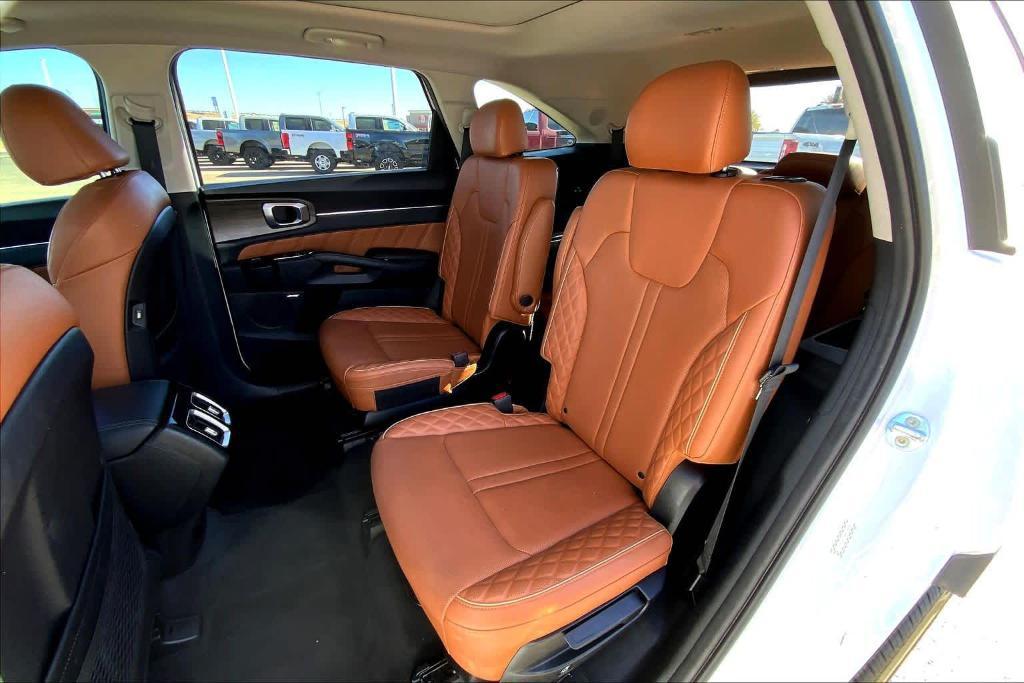 used 2022 Kia Sorento car, priced at $31,689