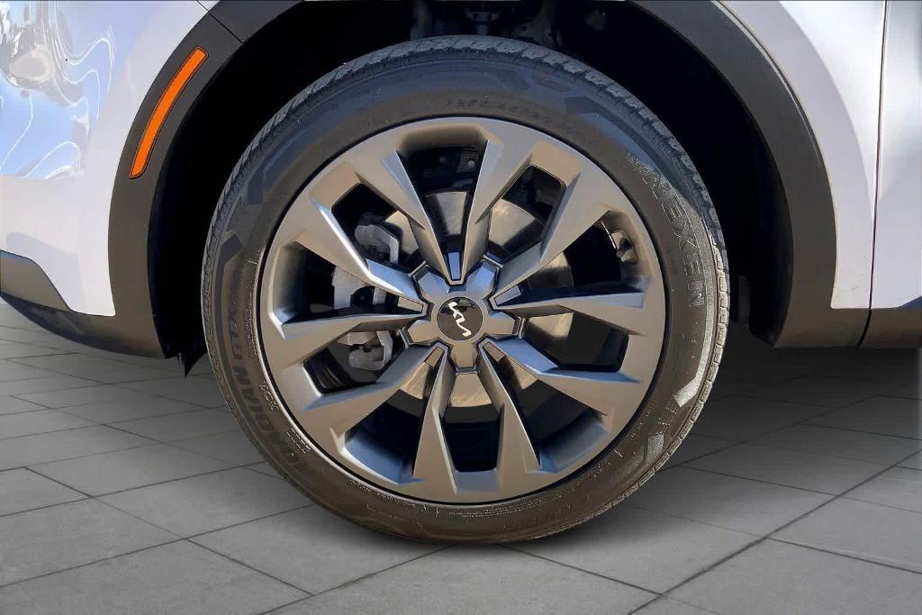 used 2022 Kia Sorento car, priced at $31,689