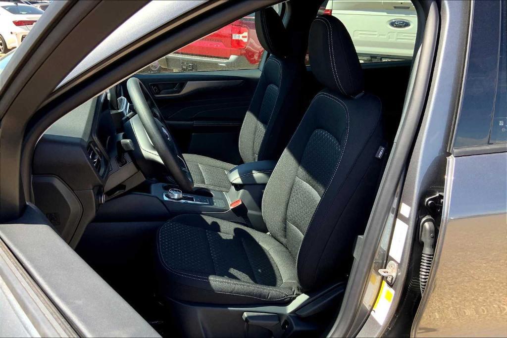 new 2026 Ford Escape car, priced at $31,385