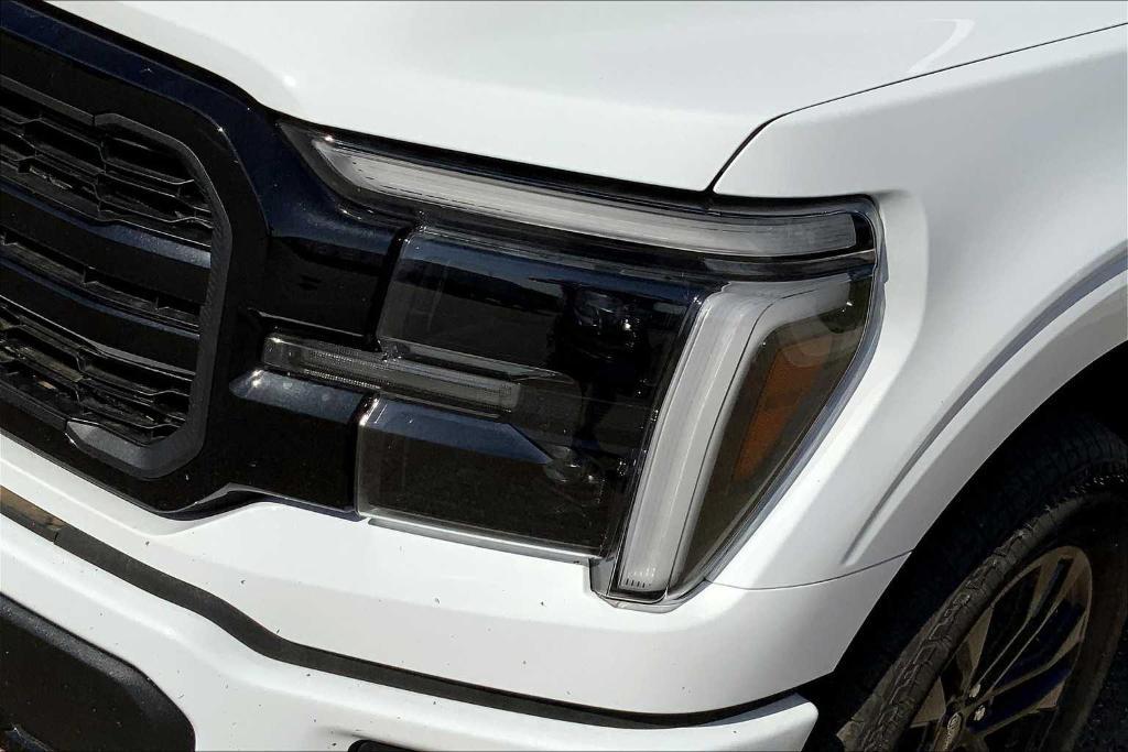 new 2025 Ford F-150 car, priced at $60,370