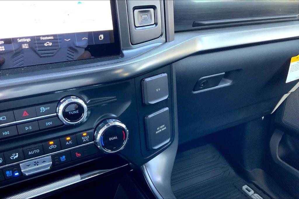 new 2025 Ford F-150 car, priced at $60,370