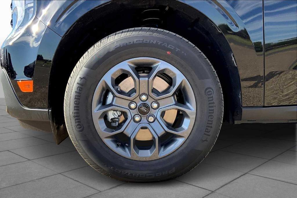 new 2025 Ford Maverick car, priced at $32,340