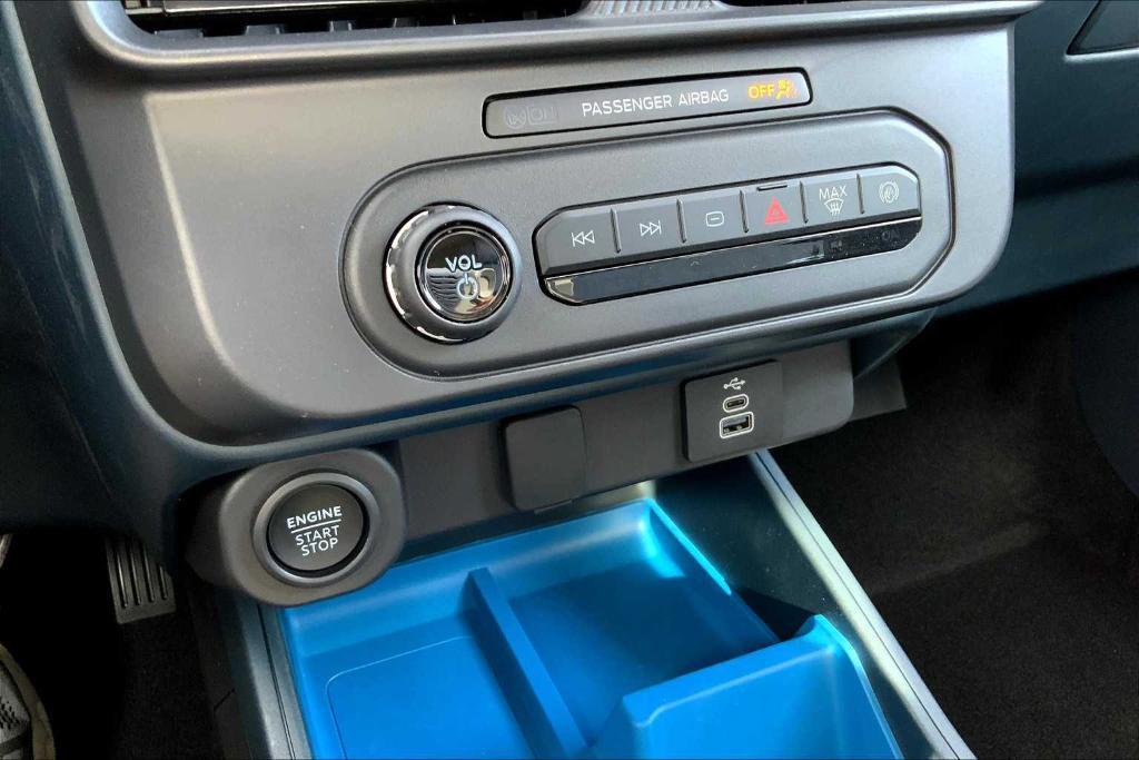 new 2025 Ford Maverick car, priced at $32,340