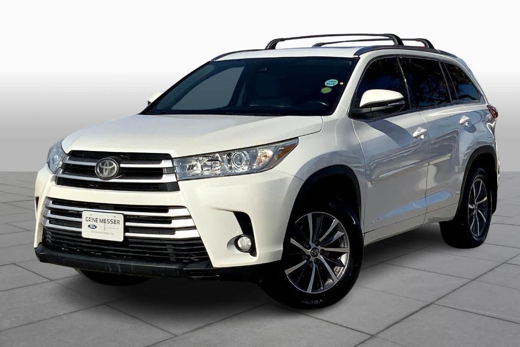 used 2018 Toyota Highlander car, priced at $24,102