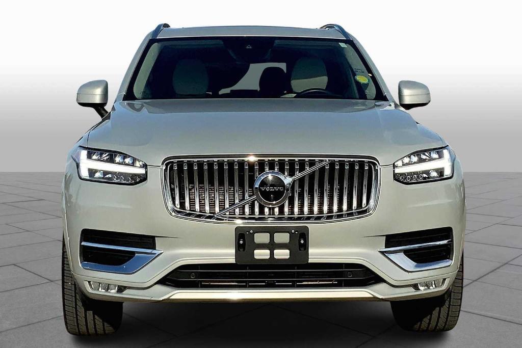 used 2022 Volvo XC90 car, priced at $36,980