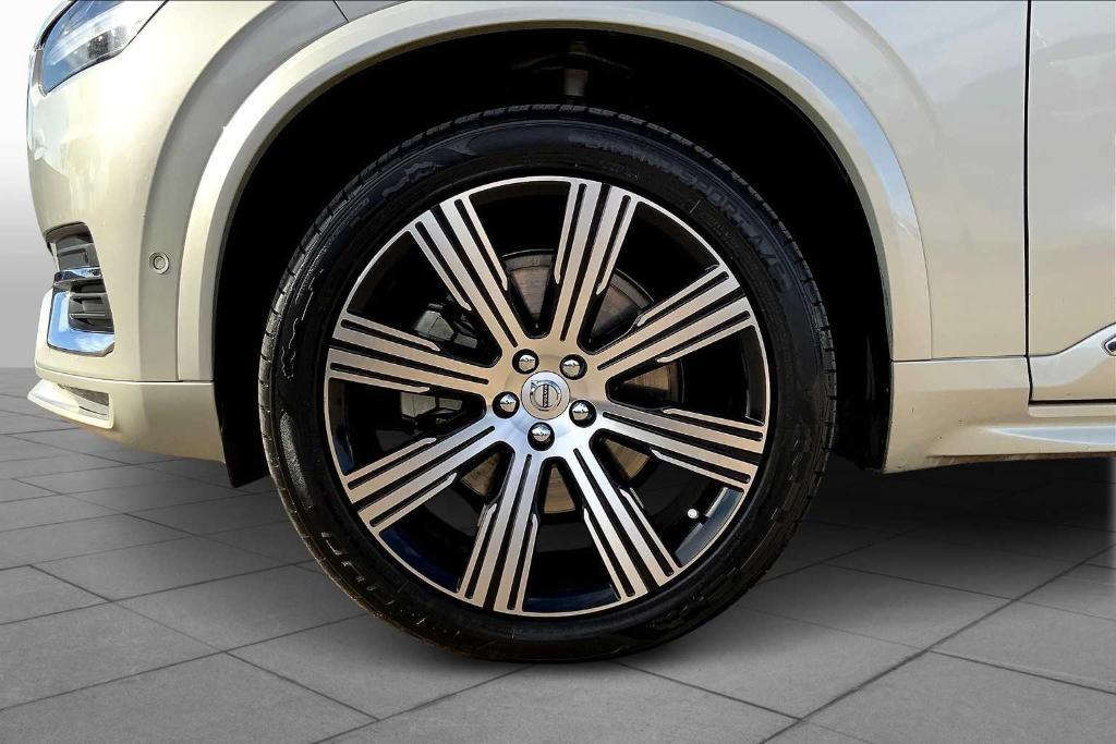 used 2022 Volvo XC90 car, priced at $36,980