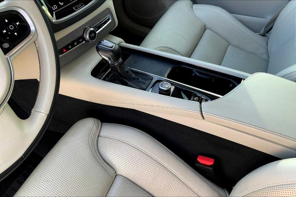used 2022 Volvo XC90 car, priced at $36,980