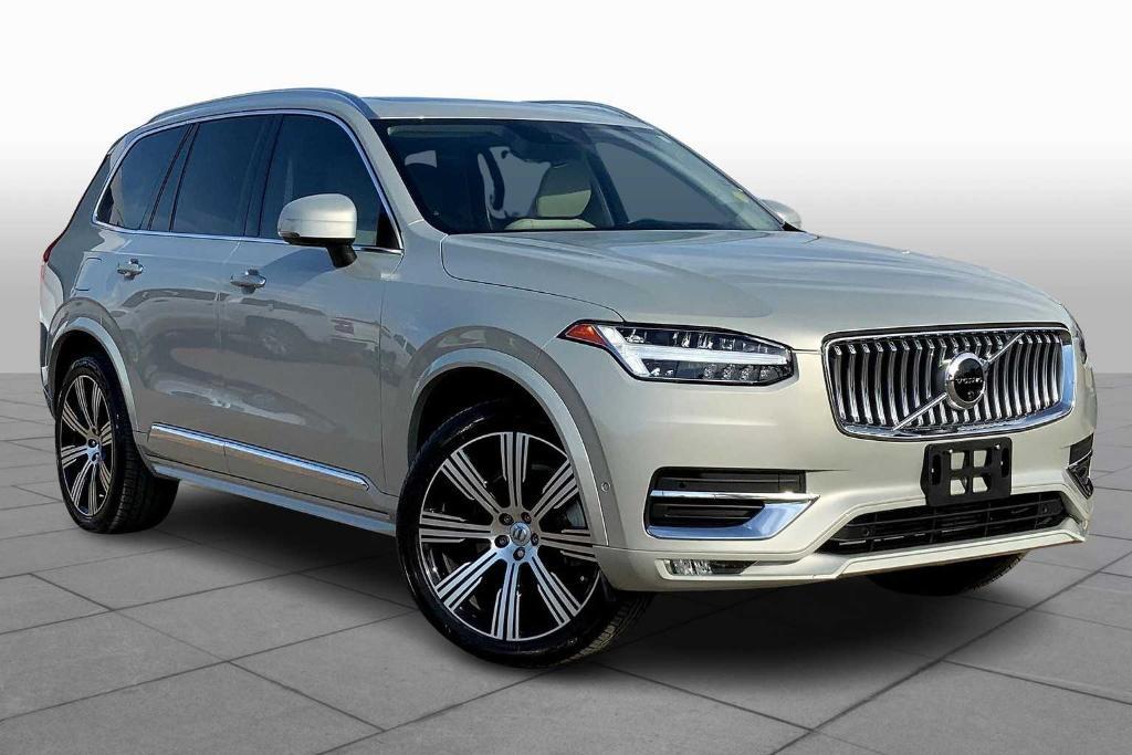 used 2022 Volvo XC90 car, priced at $36,980