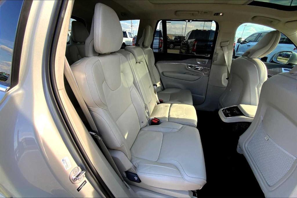 used 2022 Volvo XC90 car, priced at $36,980