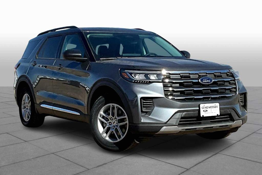 new 2025 Ford Explorer car, priced at $38,950