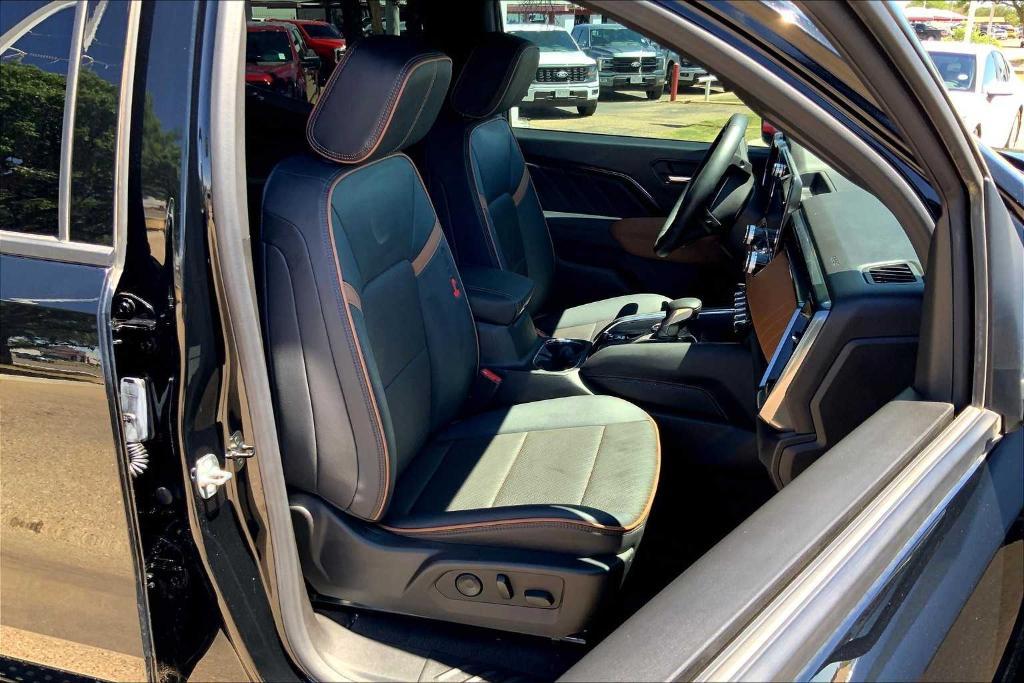 used 2024 GMC Canyon car, priced at $44,288