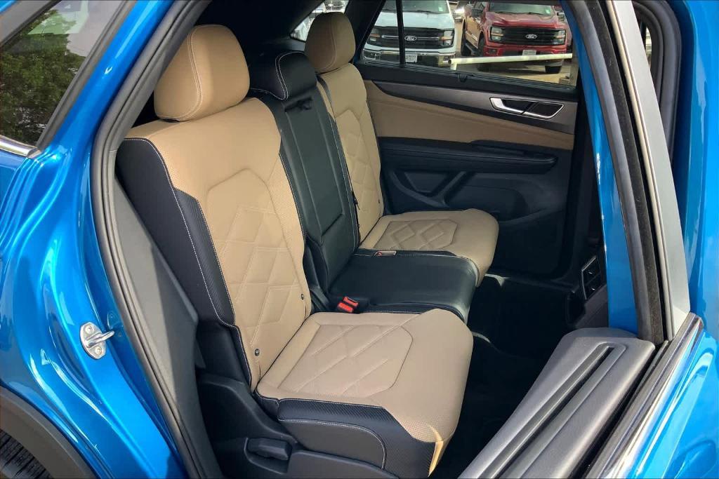 used 2024 Volkswagen Atlas Cross Sport car, priced at $36,486