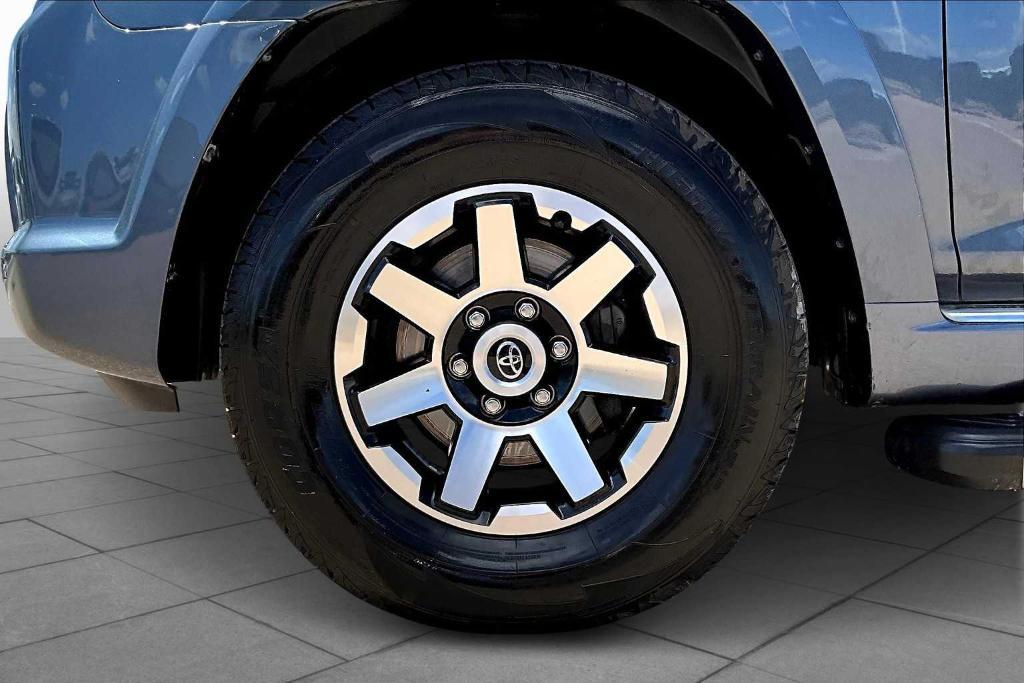 used 2010 Toyota 4Runner car, priced at $11,593