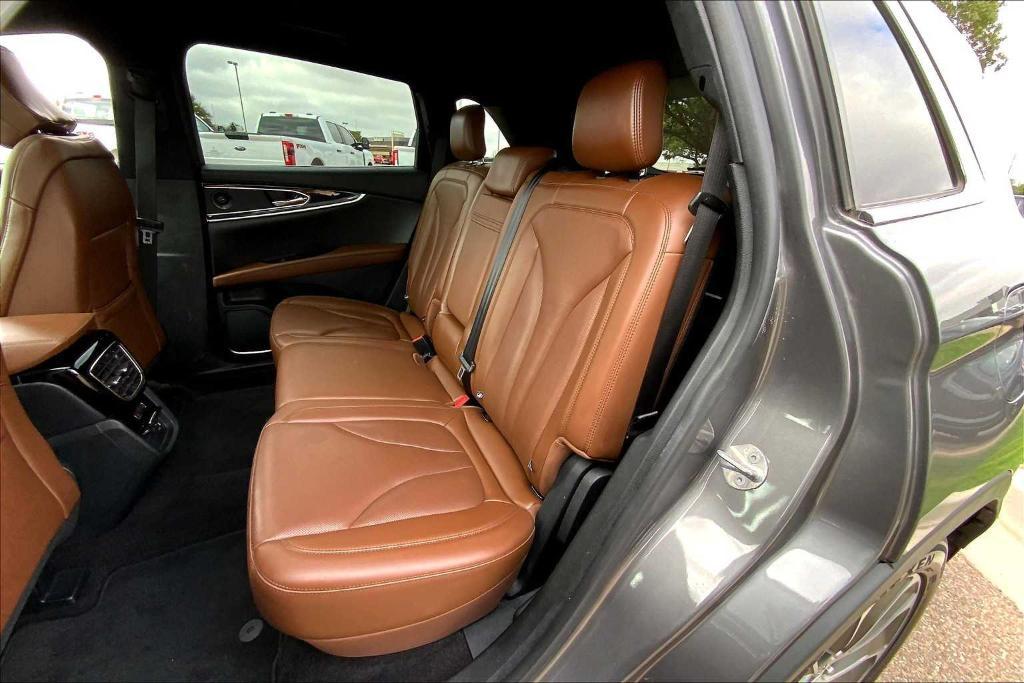 used 2021 Lincoln Nautilus car, priced at $32,078