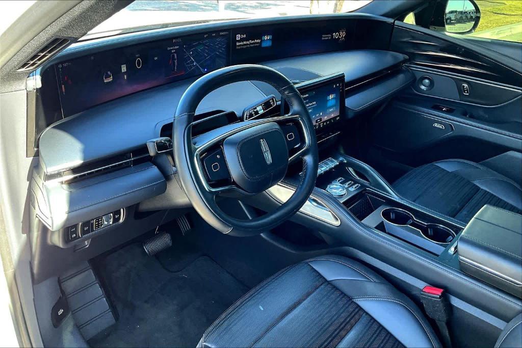 used 2024 Lincoln Nautilus car, priced at $53,499