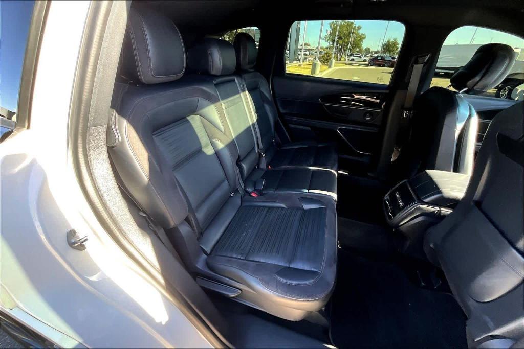 used 2024 Lincoln Nautilus car, priced at $53,499