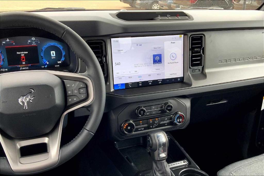 new 2025 Ford Bronco car, priced at $42,275