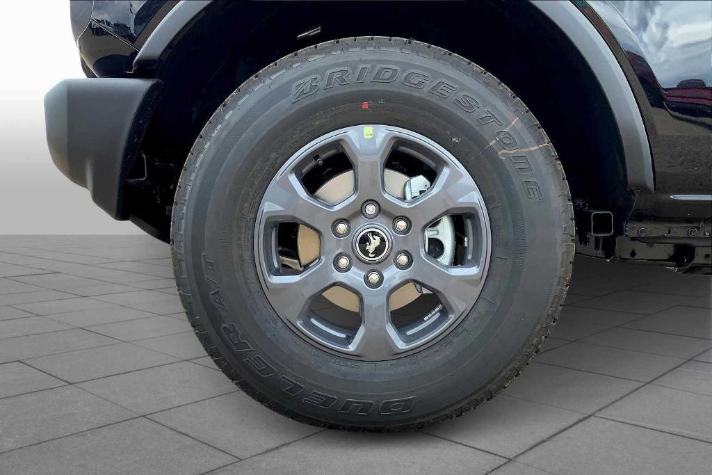new 2025 Ford Bronco car, priced at $42,275