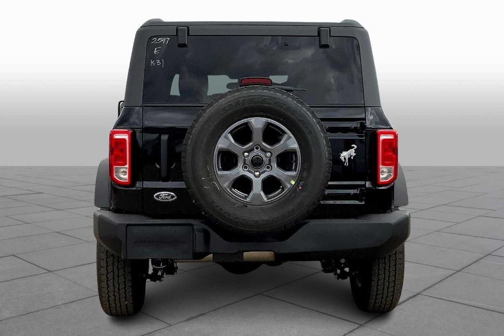 new 2025 Ford Bronco car, priced at $42,275