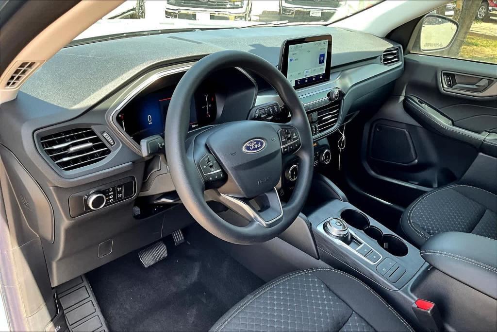 new 2025 Ford Escape car, priced at $29,990
