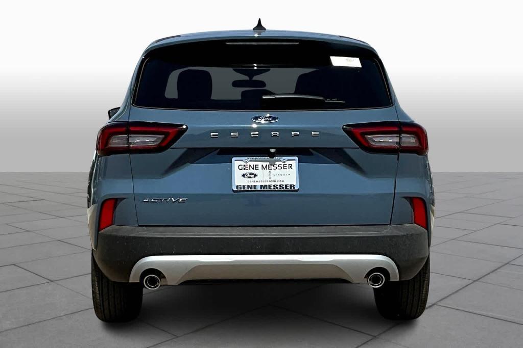 new 2025 Ford Escape car, priced at $29,990