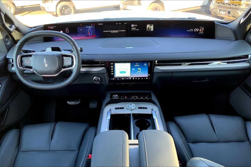 new 2025 Lincoln Navigator L car, priced at $107,015