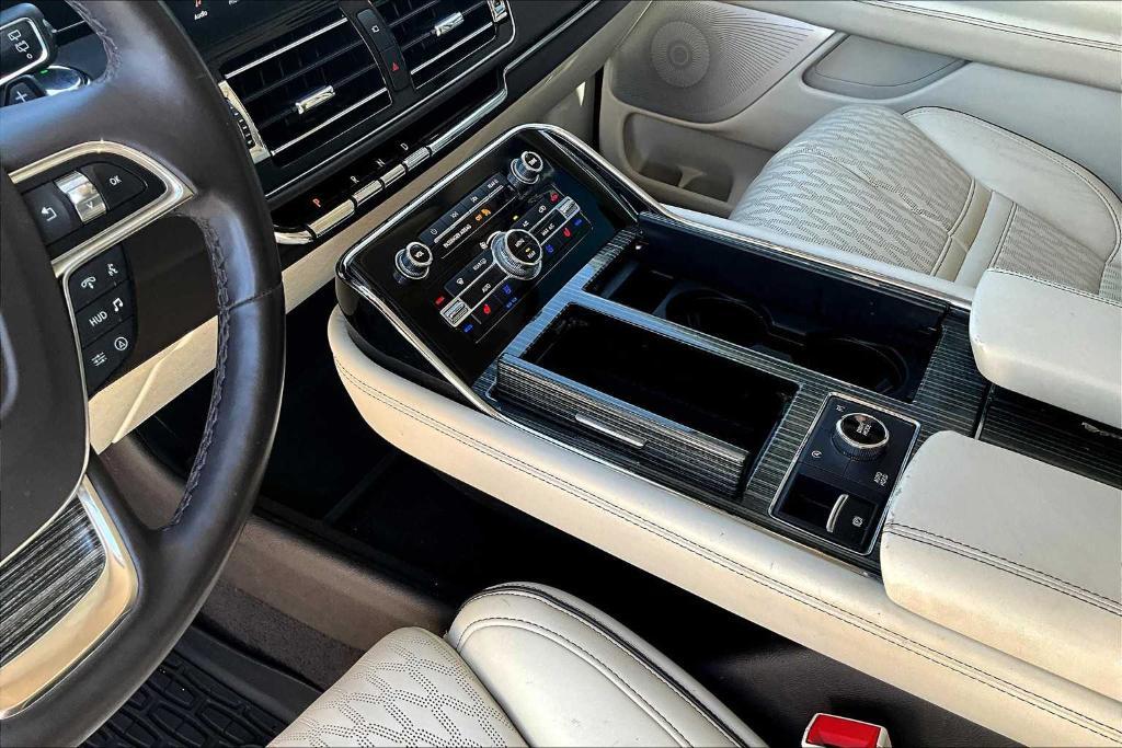 used 2022 Lincoln Navigator car, priced at $57,346