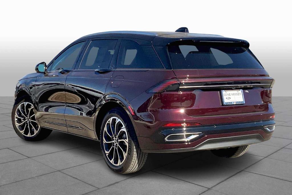 new 2025 Lincoln Nautilus car, priced at $64,355